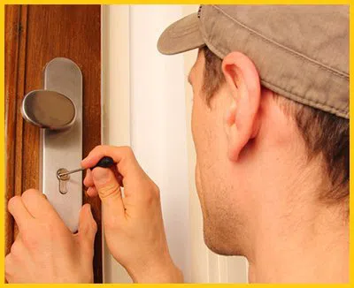 Hialeah Lock And Safe Hialeah, FL 305-307-5665 Hialeah Lock And Safe Hialeah, FL 305-307-5665 - 23-6